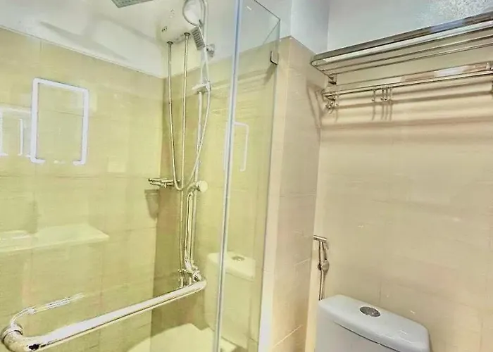 Cozy Near Airport And Moa 4* Manila