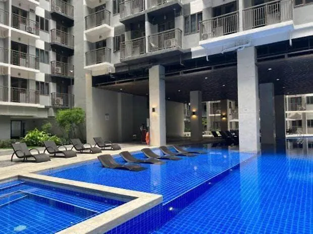 Cozy Near Airport And Moa 4*